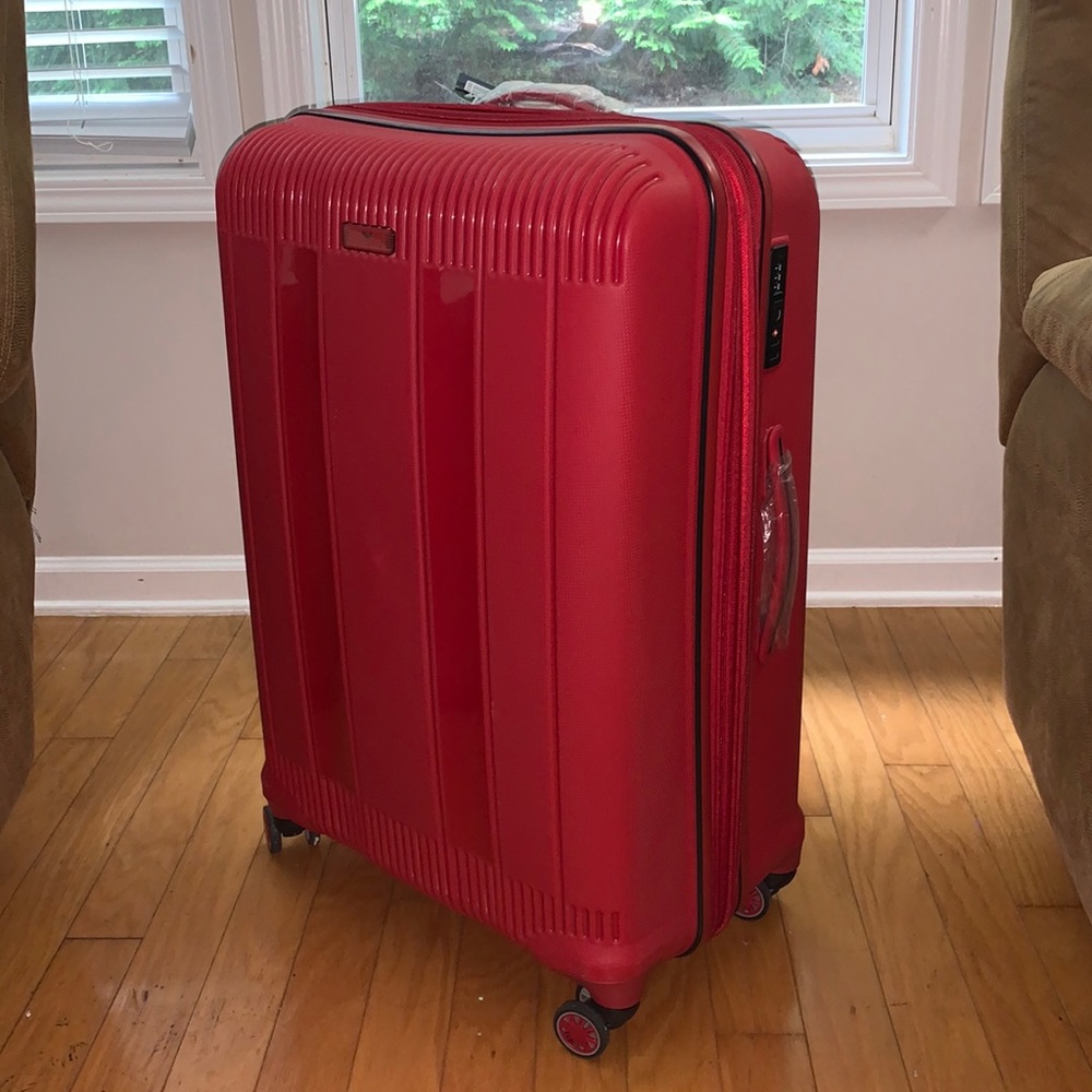 Victoria Red Hard-case 29” Suitcase
